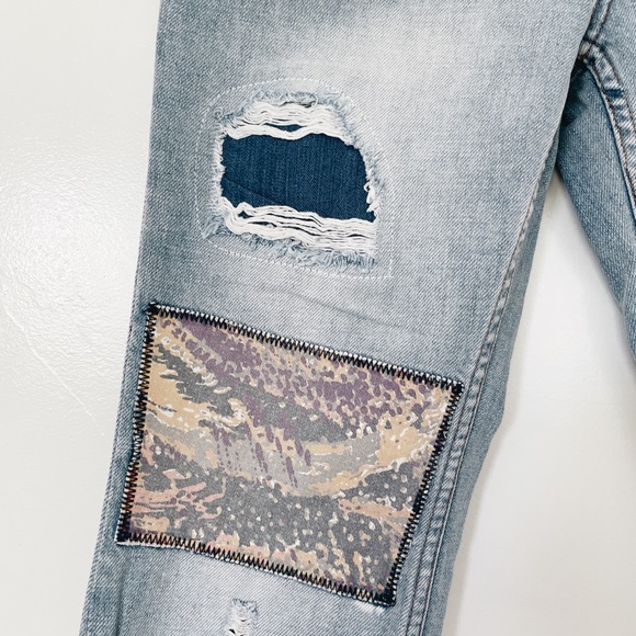 BDG low - mid rise patchwork straight relaxed leg jeans - Picture 7 of 14